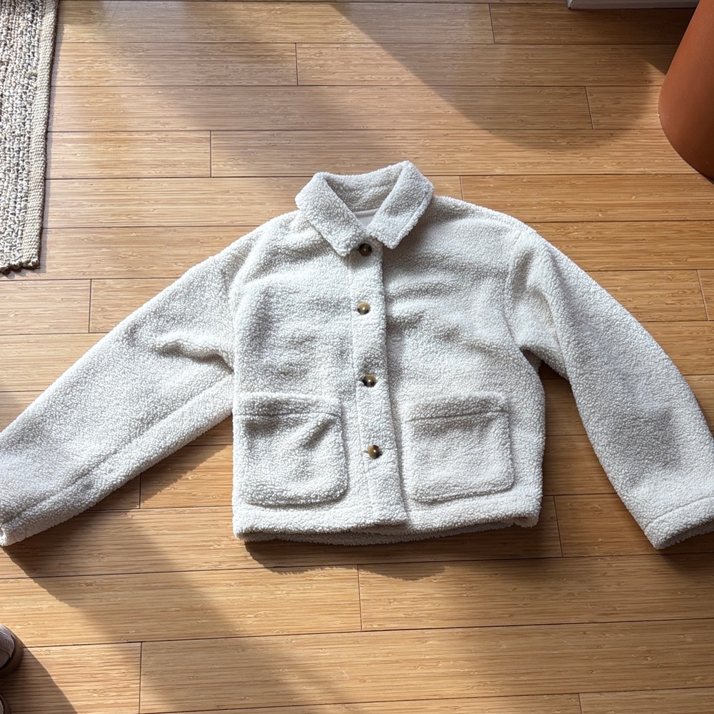 Uniqlo White Fleece Jacket